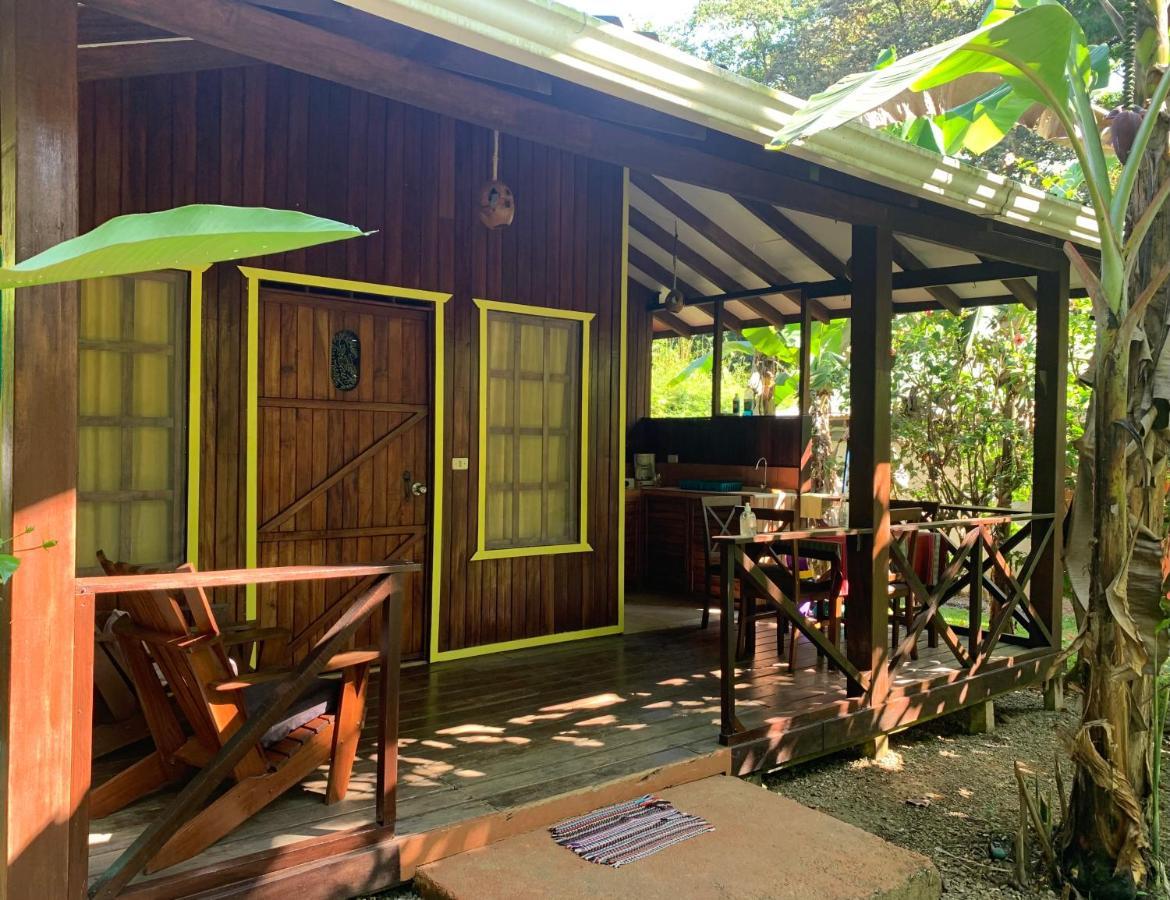 Cabinas Coco Lindo オホチャル エクステリア 写真